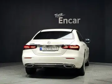 2023 Mercedes-Benz E-Класс с пробегом 41 092 км