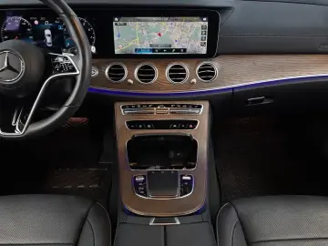2023 Mercedes-Benz E-Класс с пробегом 41 092 км
