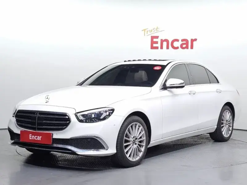 2022 Mercedes-Benz E-Класс с пробегом 33 587 км