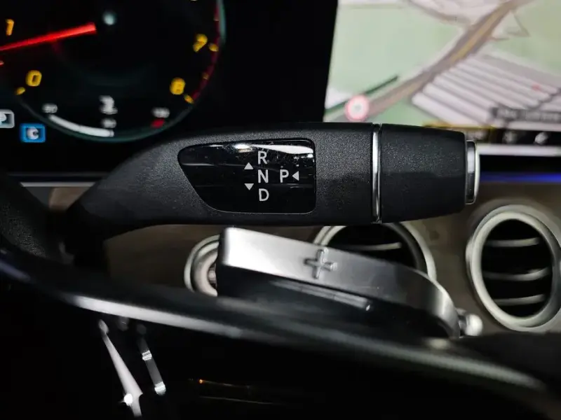 2022 Mercedes-Benz E-Класс с пробегом 33 587 км