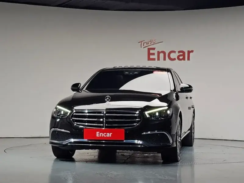 2022 Mercedes-Benz E-Класс с пробегом 57 969 км
