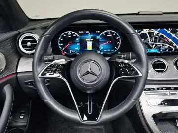 2022 Mercedes-Benz E-Класс с пробегом 57 969 км