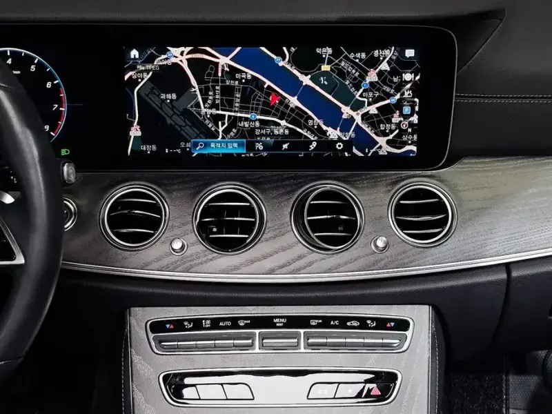 2022 Mercedes-Benz E-Класс с пробегом 57 969 км