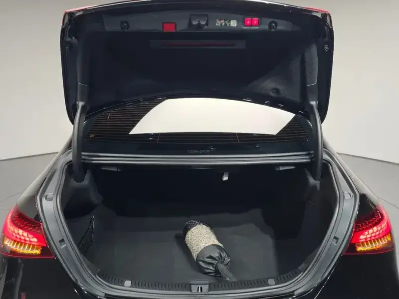 2022 Mercedes-Benz E-Класс с пробегом 57 969 км
