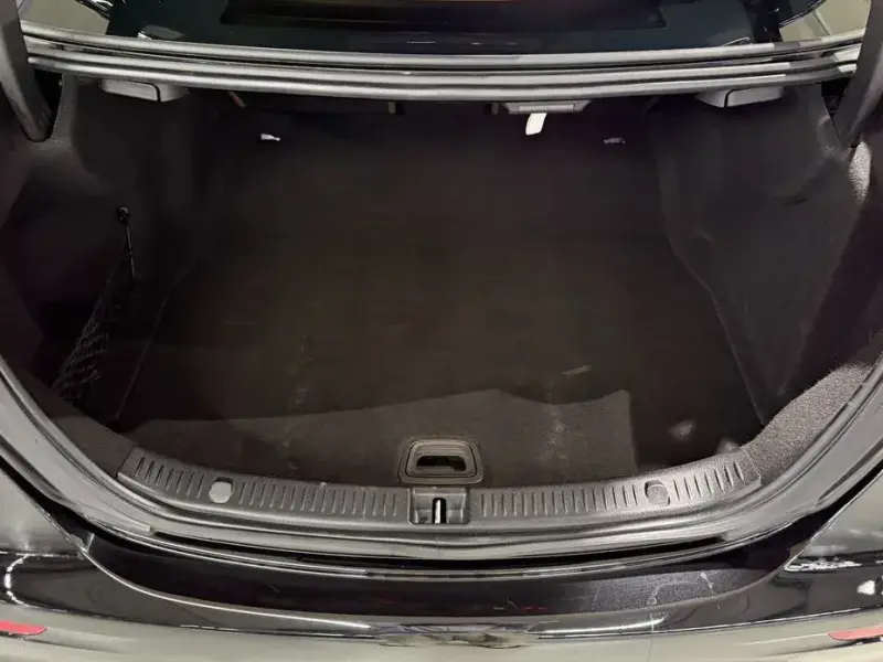 2023 Mercedes-Benz E-Класс с пробегом 66 020 км