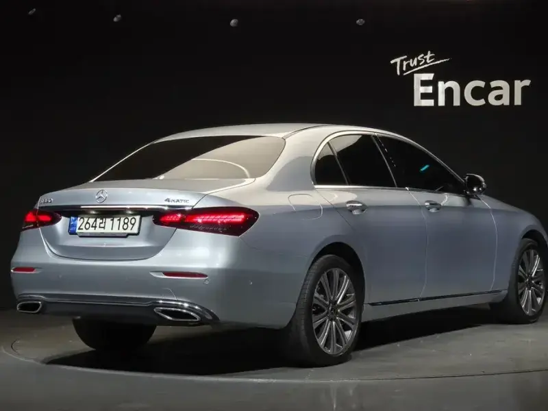 2023 Mercedes-Benz E-Класс с пробегом 76 177 км