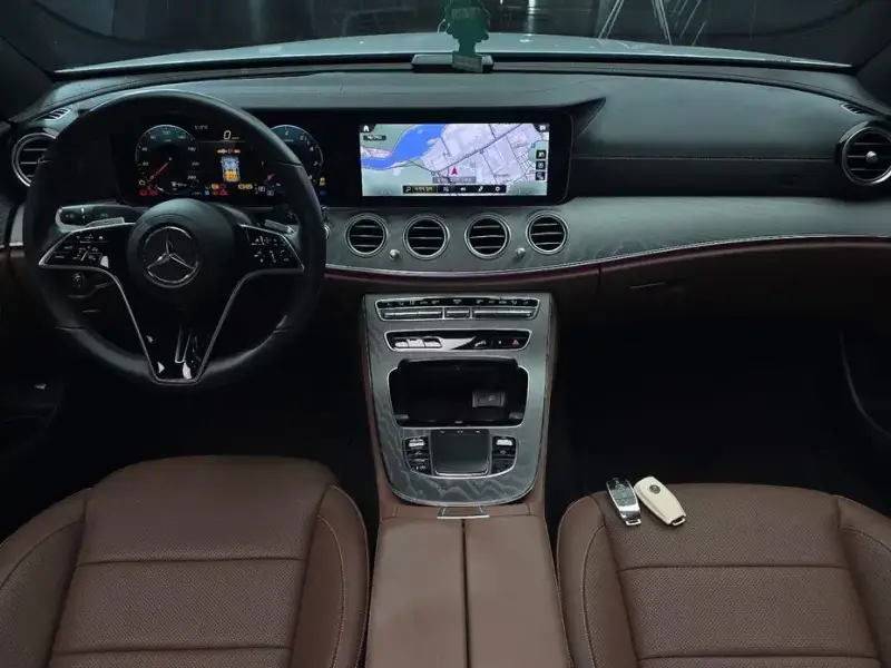 2023 Mercedes-Benz E-Класс с пробегом 76 177 км