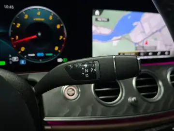 2023 Mercedes-Benz E-Класс с пробегом 76 177 км