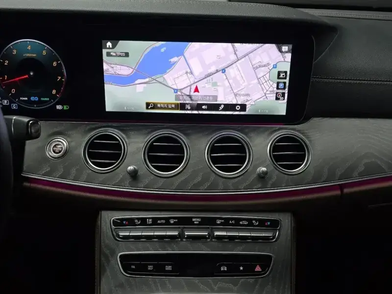 2023 Mercedes-Benz E-Класс с пробегом 76 177 км