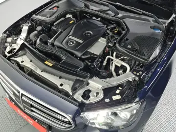 2022 Mercedes-Benz E-Класс с пробегом 85 653 км
