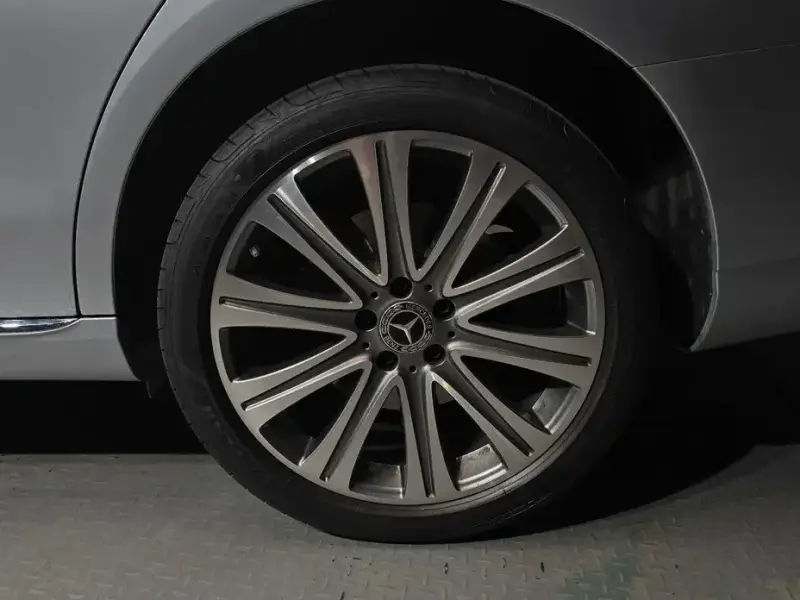 2023 Mercedes-Benz E-Класс с пробегом 76 177 км