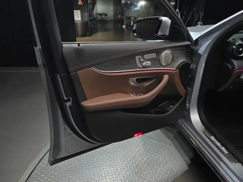 2023 Mercedes-Benz E-Класс с пробегом 76 177 км