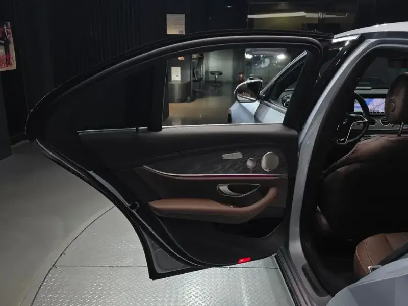 2023 Mercedes-Benz E-Класс с пробегом 76 177 км