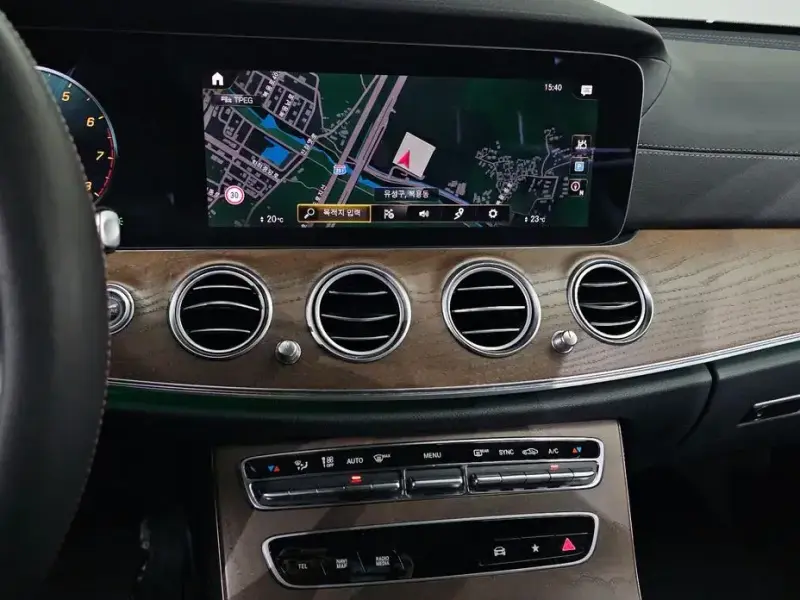 2022 Mercedes-Benz E-Класс с пробегом 85 653 км