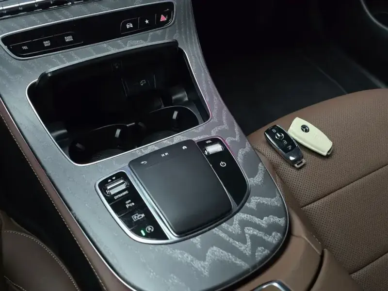 2023 Mercedes-Benz E-Класс с пробегом 76 177 км