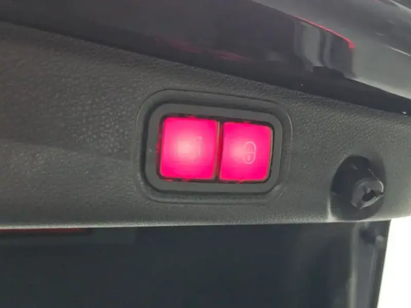 2022 Mercedes-Benz E-Класс с пробегом 85 653 км