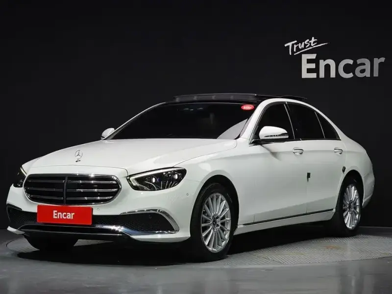 2021 Mercedes-Benz E-Класс с пробегом 41 890 км