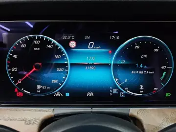 2021 Mercedes-Benz E-Класс с пробегом 41 890 км