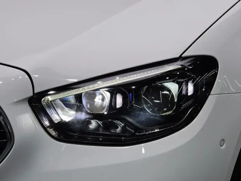 2021 Mercedes-Benz E-Класс с пробегом 41 890 км