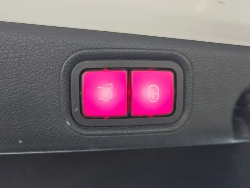 2021 Mercedes-Benz E-Класс с пробегом 41 890 км