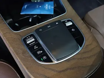 2021 Mercedes-Benz E-Класс с пробегом 41 890 км