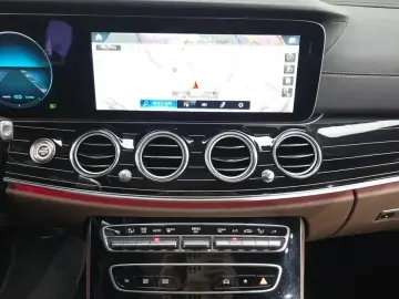 2021 Mercedes-Benz E-Класс с пробегом 104 462 км