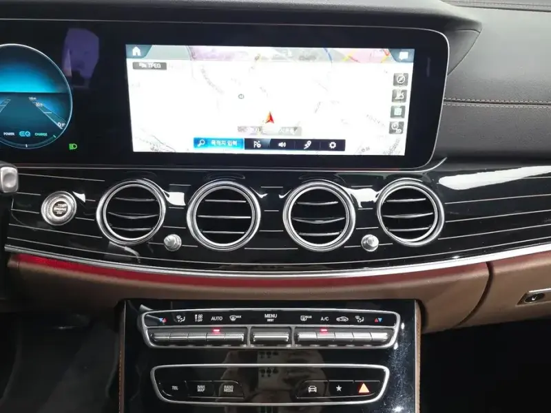 2021 Mercedes-Benz E-Класс с пробегом 104 462 км