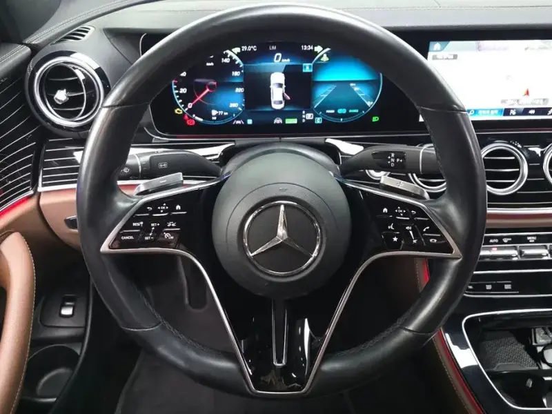 2021 Mercedes-Benz E-Класс с пробегом 104 462 км