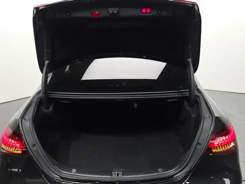 2021 Mercedes-Benz E-Класс с пробегом 104 462 км