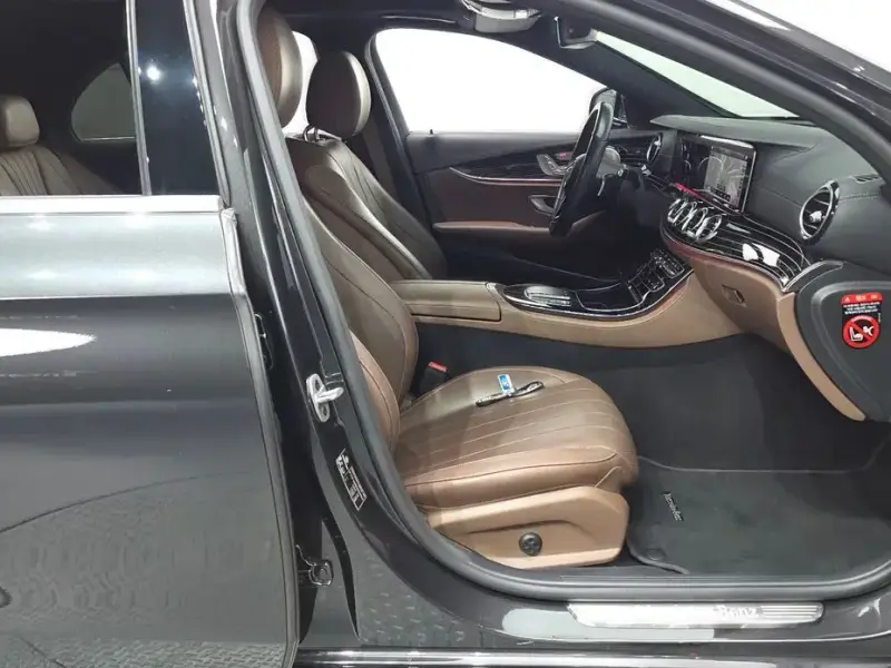 2021 Mercedes-Benz E-Класс с пробегом 104 462 км