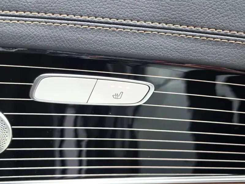 2021 Mercedes-Benz E-Класс с пробегом 104 462 км