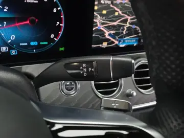 2022 Mercedes-Benz E-Класс с пробегом 73 787 км