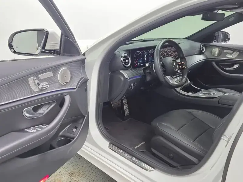 2022 Mercedes-Benz E-Класс с пробегом 73 787 км