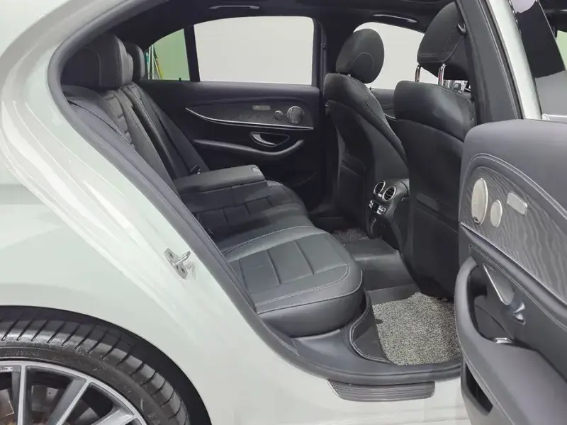 2022 Mercedes-Benz E-Класс с пробегом 73 787 км