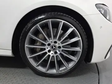 2022 Mercedes-Benz E-Класс с пробегом 73 787 км