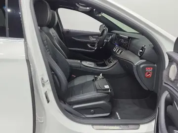 2022 Mercedes-Benz E-Класс с пробегом 73 787 км