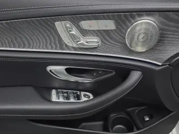 2022 Mercedes-Benz E-Класс с пробегом 73 787 км