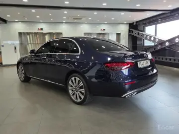 2022 Mercedes-Benz E-Класс с пробегом 27 466 км