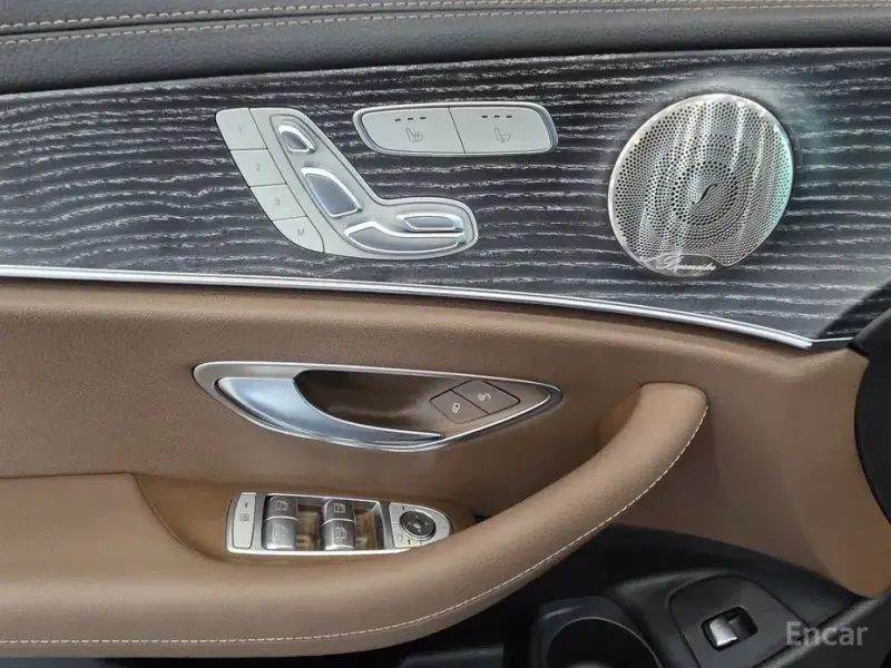 2022 Mercedes-Benz E-Класс с пробегом 27 466 км
