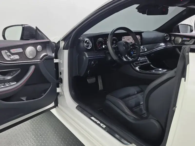 2021 Mercedes-Benz E-Класс с пробегом 56 497 км