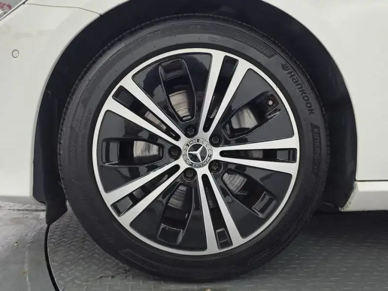 2021 Mercedes-Benz E-Класс с пробегом 63 463 км