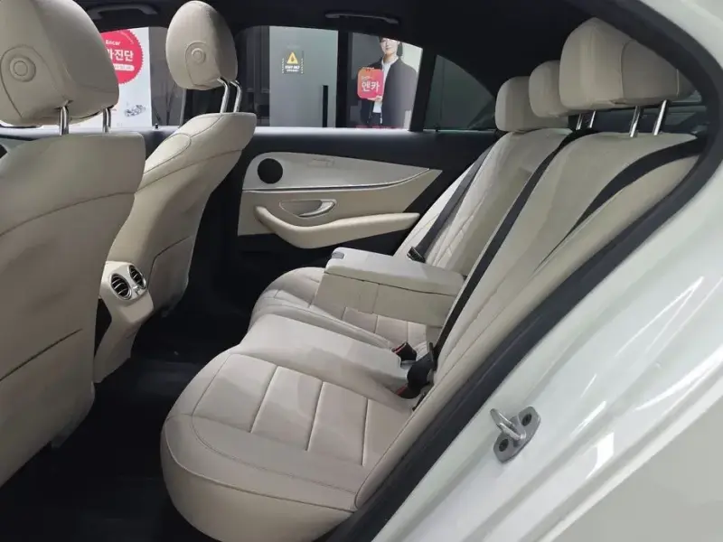 2021 Mercedes-Benz E-Класс с пробегом 63 463 км