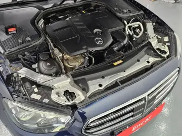 2021 Mercedes-Benz E-Класс с пробегом 97 359 км