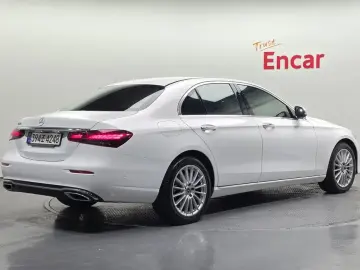 2022 Mercedes-Benz E-Класс с пробегом 89 577 км
