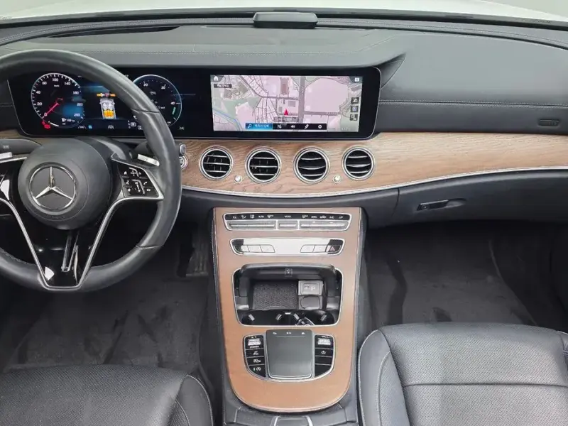 2022 Mercedes-Benz E-Класс с пробегом 89 577 км