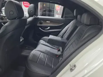 2022 Mercedes-Benz E-Класс с пробегом 89 577 км