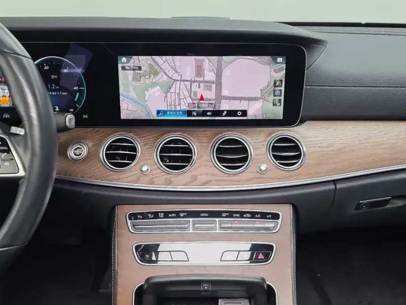 2022 Mercedes-Benz E-Класс с пробегом 89 577 км
