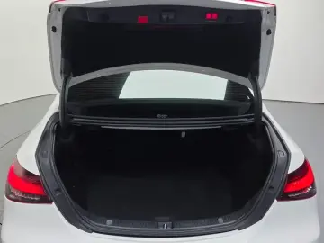 2022 Mercedes-Benz E-Класс с пробегом 89 577 км