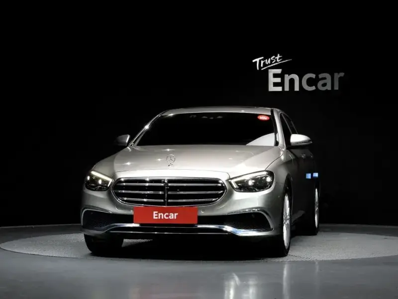 2022 Mercedes-Benz E-Класс с пробегом 52 310 км