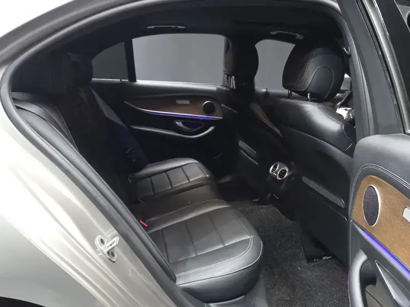 2022 Mercedes-Benz E-Класс с пробегом 52 310 км